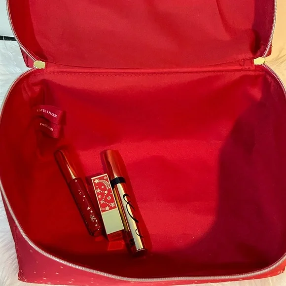 Estee Lauder Red Travel Bag set New lipsticks and Mascara New - Picture 4 of 10